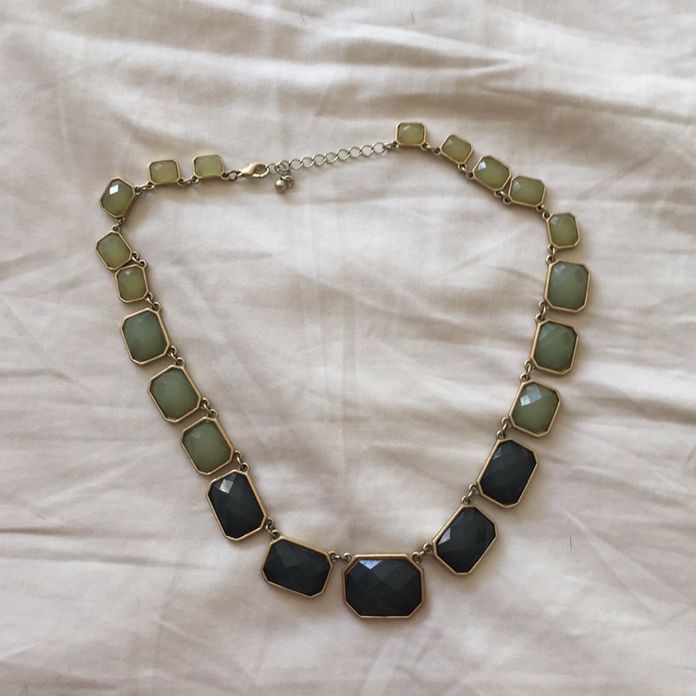 Green ombré necklace